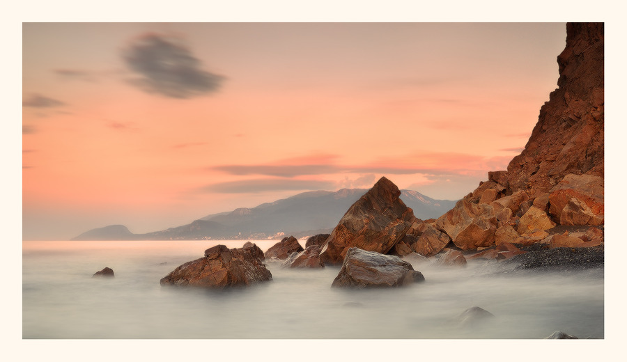 Pastels | rocks, sea, mist