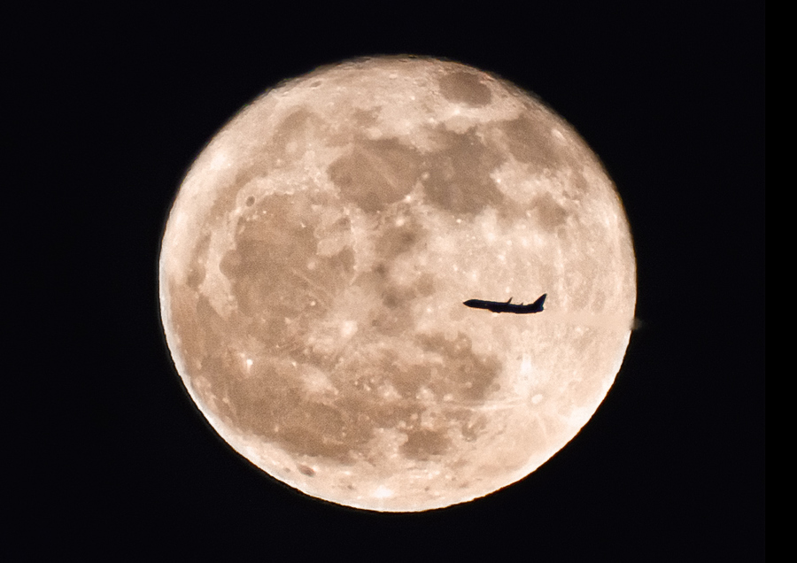 Flying to the Moon | Moon, airplane, sky, satellite